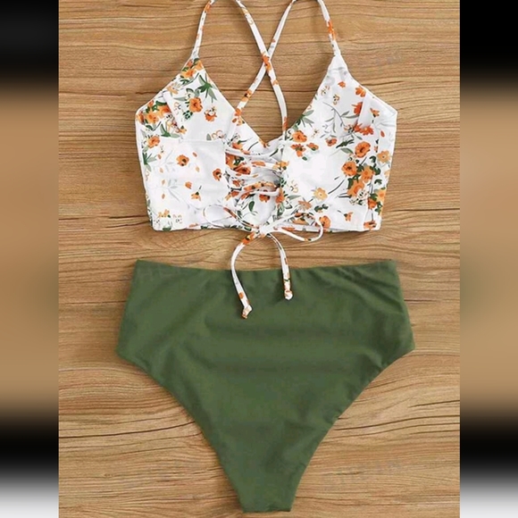 Swim suit - Picture 2 of 2